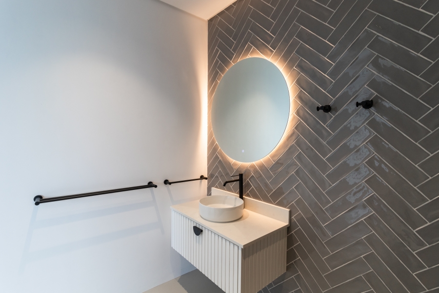 6 Bedroom Property for Sale in Yzerfontein Western Cape